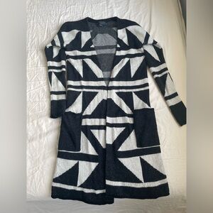 Pendleton Black & White Geometric Long Open Cardigan Sweater
